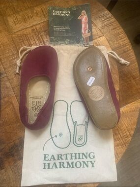 Earthing Harmony Women's Burgundy Leather Flats